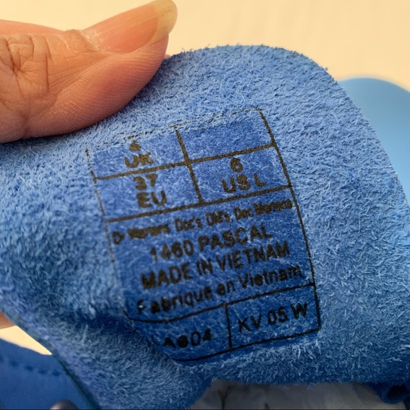🎉HP🎉NWOT Authentic Dr. Martens Blue Leather Boots - Picture 8 of 10